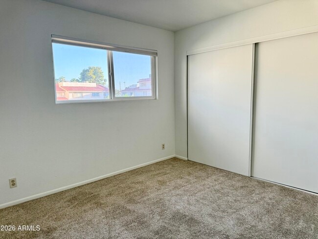 Building Photo - 5631 N 79th St