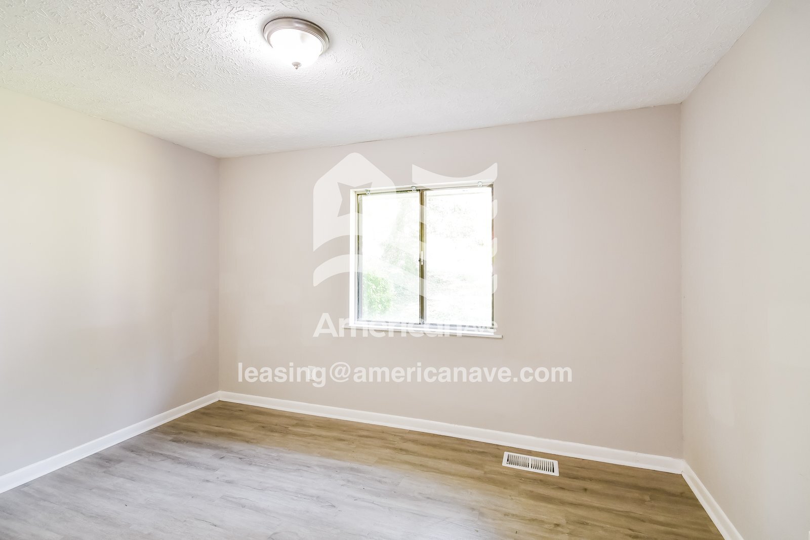 Building Photo - 534 Hickory Grove Rd