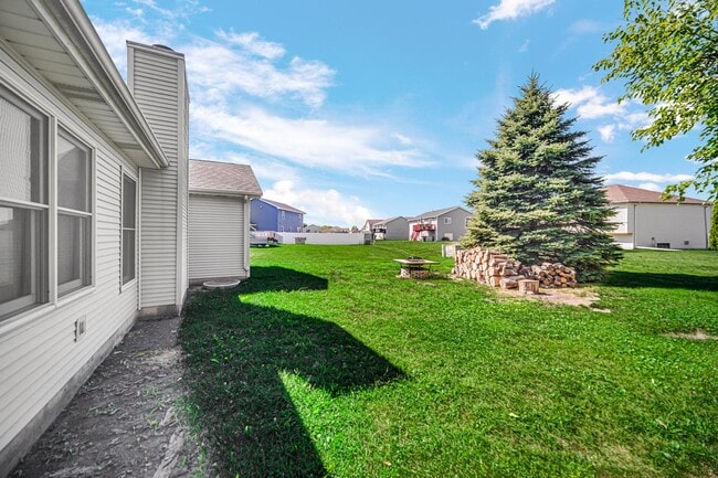 Building Photo - 2848 W 64th Ct