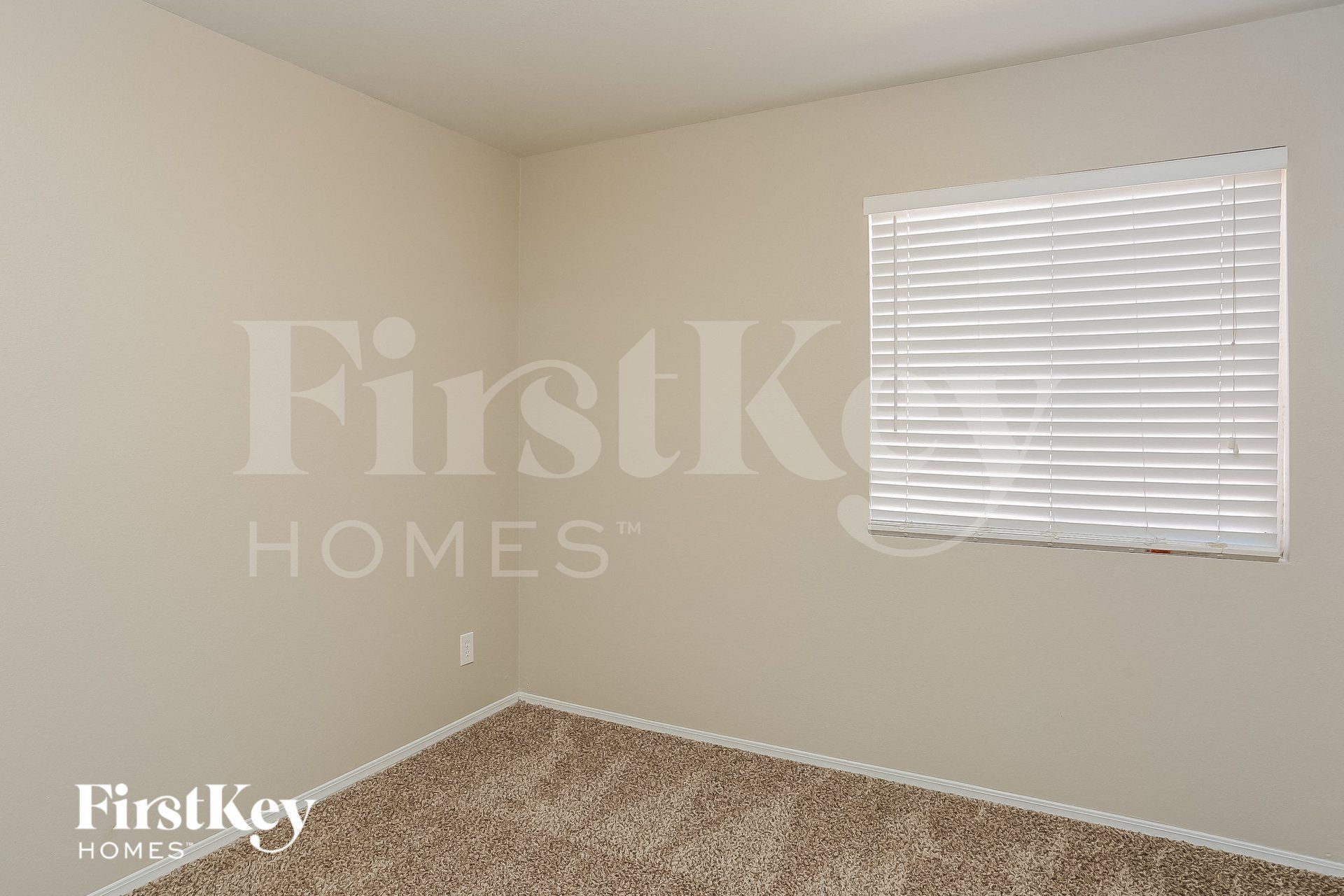 Building Photo - 4705 Crimson Leaf Dr