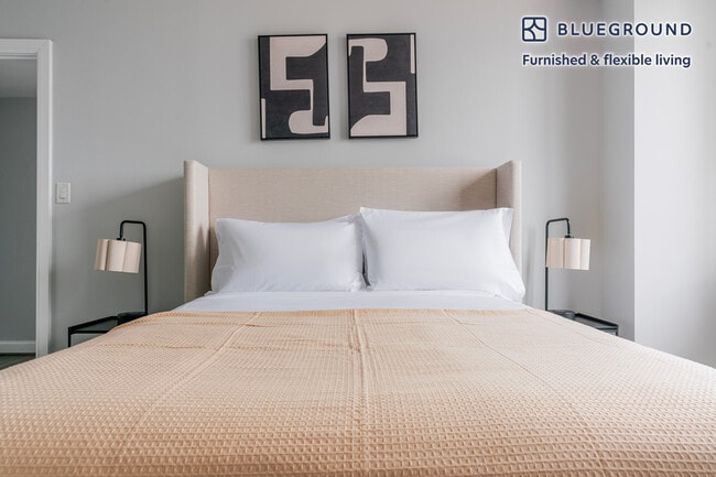 Building Photo - 4835 Cordell Ave