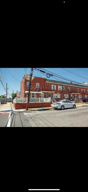 Building Photo - 58 E 14th St
