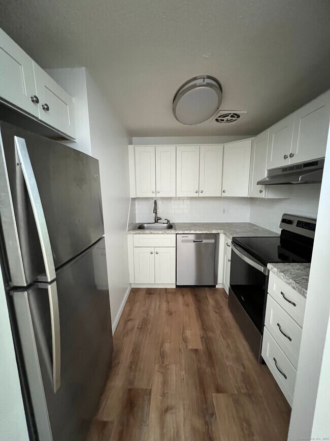 Building Photo - 174 Burgundy Hill Ln
