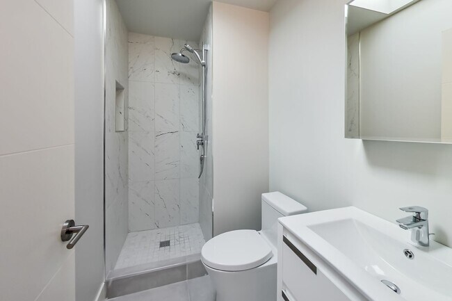 Building Photo - Brand New Renovated 2BR in Prime Dolores Location