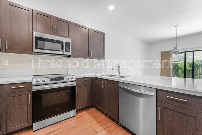 Building Photo - 4676 Caspian Way