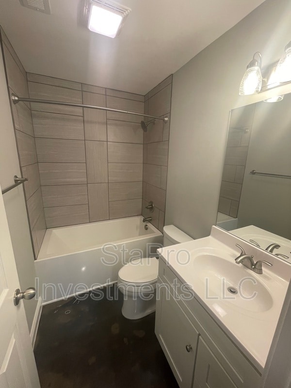 Building Photo - 65 McMurtry Rd