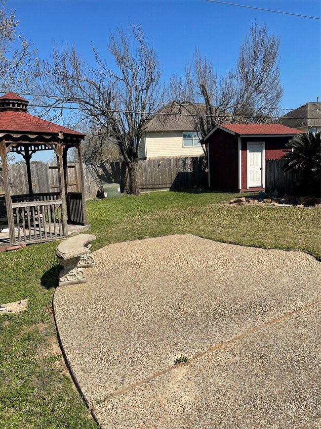 Building Photo - 7818 Clover Knoll Ct