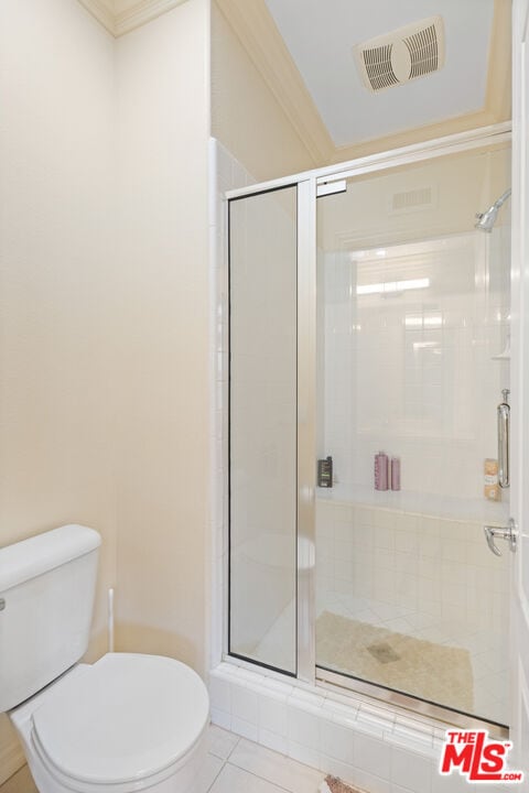 Building Photo - 996 N Antonio Cir