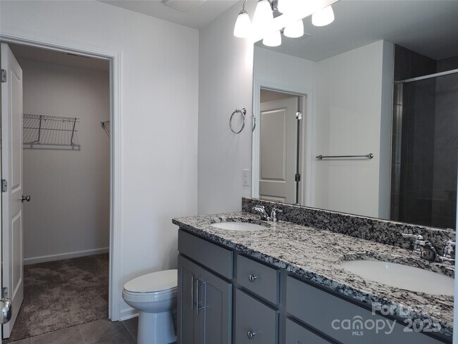 Building Photo - 10033 Guardian Dr