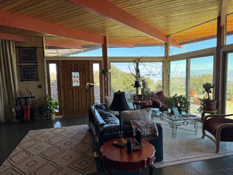 Building Photo - 70625 Granite Ln