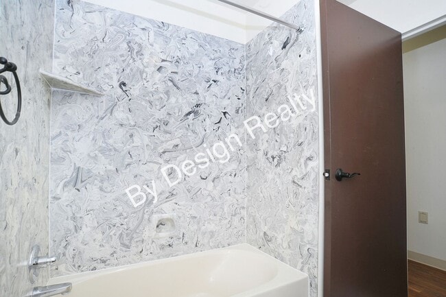 Building Photo - One-of-a-Kind Midtown 3 Bed 2.5 Bath Home | 2,040 SQ FT of Custom Craftsmanship