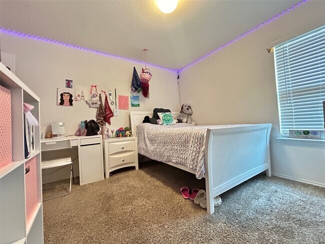 Building Photo - 8114 Oakleaf Meadow Ct
