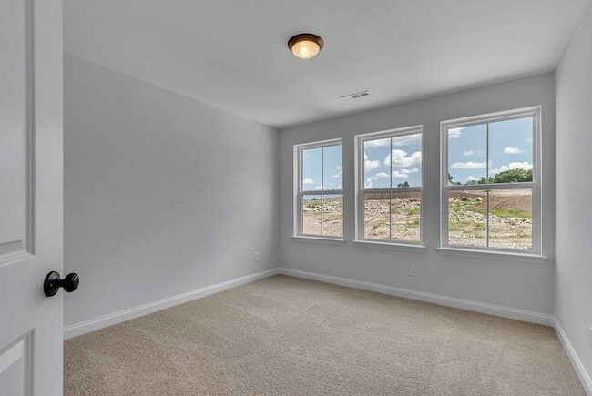 Building Photo - 2121 Cheltenham Pl