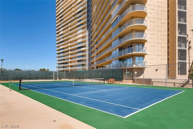 Building Photo - 3111 Bel Air Dr