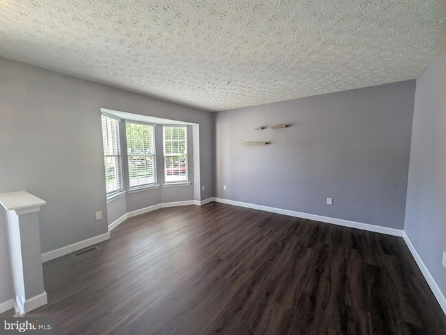 Building Photo - 629 Tripp Creek Ct