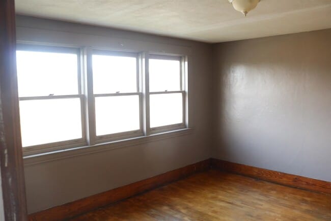 Building Photo - 2596 Highgate Rd