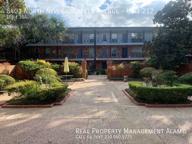 Building Photo - 8401 N New Braunfels Ave