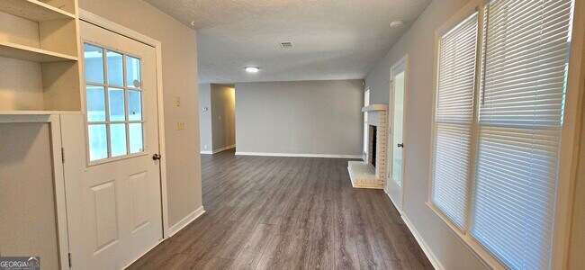 Building Photo - 2664 GA-34