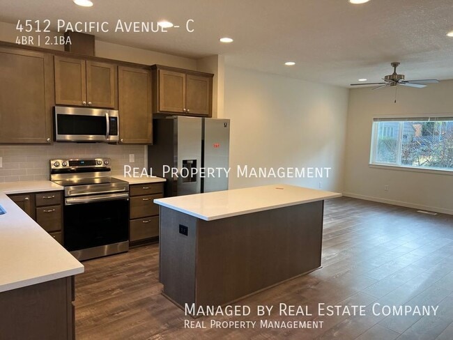 Building Photo - 4512 Pacific Ave