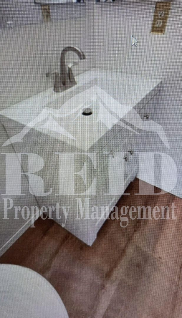 Building Photo - 3 BED 1.5 BATH RAMBLER - PORT ORCHARD