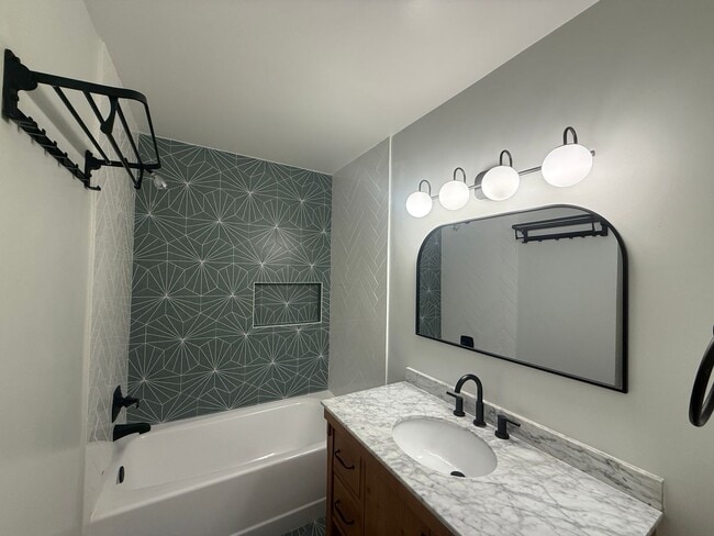 Building Photo - 2-bedroom, 2-bath residence in Valley Village