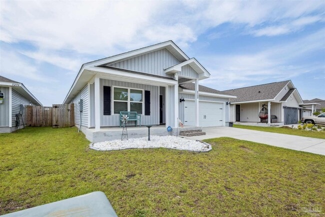 Building Photo - 5260 Peach Dr