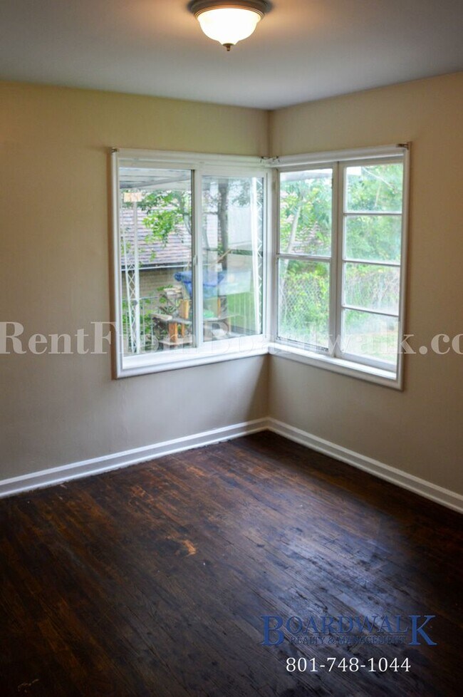 Building Photo - 1247 E 1300 S