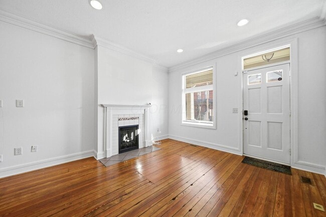 Building Photo - 1153 Jaeger St