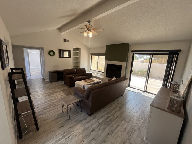 Building Photo - 44210 Anacapa Way