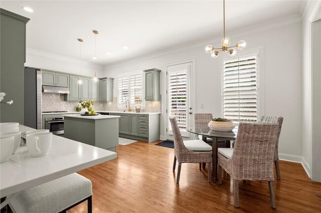 Building Photo - 2317 St Davids Square