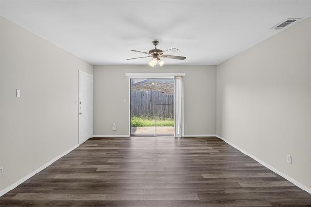 Building Photo - 534 Canary Ln