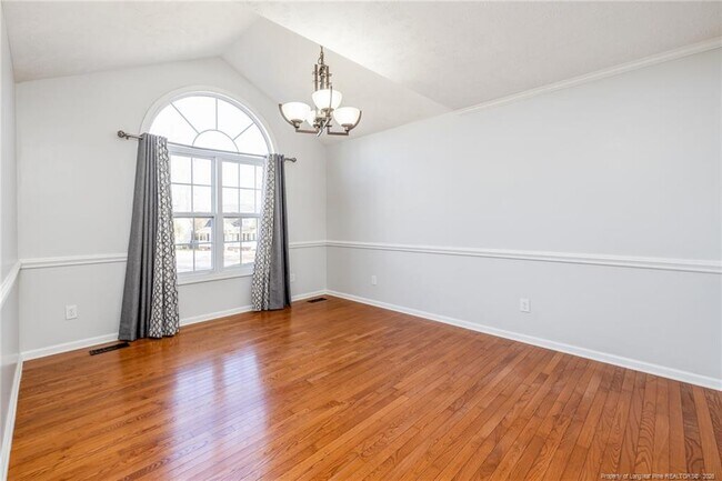 Building Photo - 3320 Benson Pl