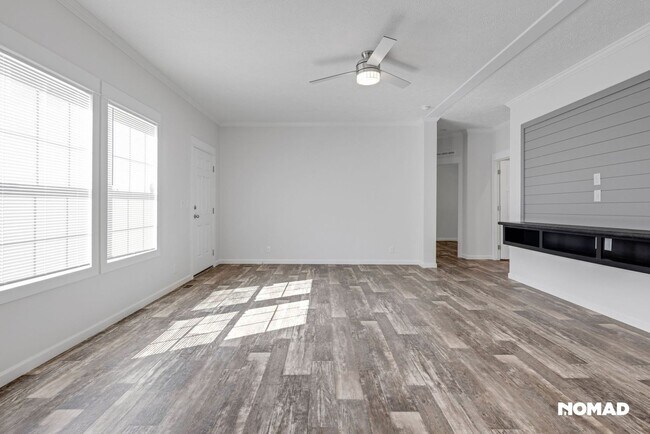 Building Photo - *BRAND NEW* 3 Bedroom Single Family – Mode...