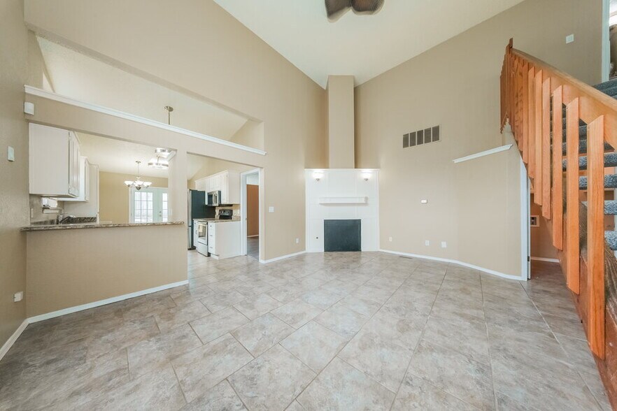 Building Photo - 616 Stoneridge Dr