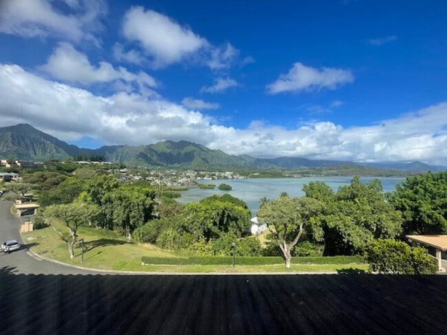 Building Photo - 2 Bedroom / 2 Bath / 2 Parking at Poha Kea...