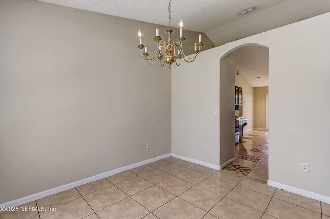 Building Photo - 9703 Cedar Ridge Dr W