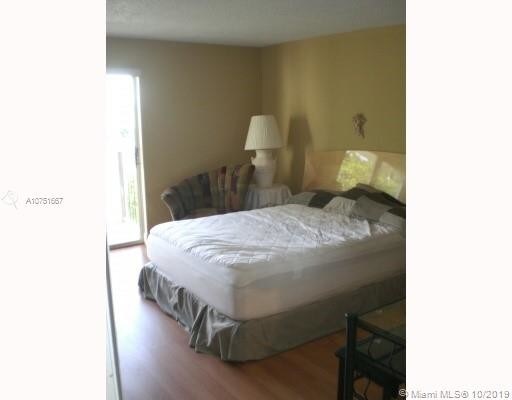 Building Photo - 1975 Normandy Dr