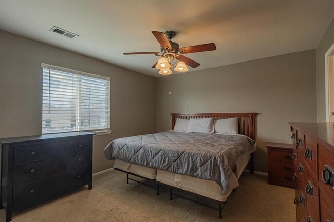 Building Photo - 1245 S Flatrock Cir