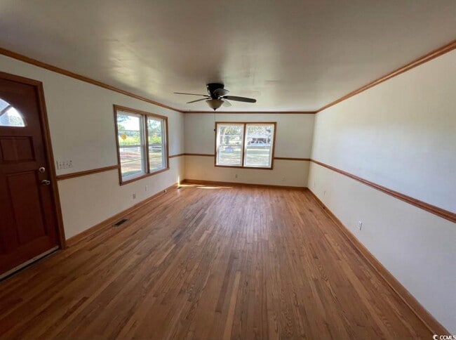 Building Photo - 163 Edwards Rd