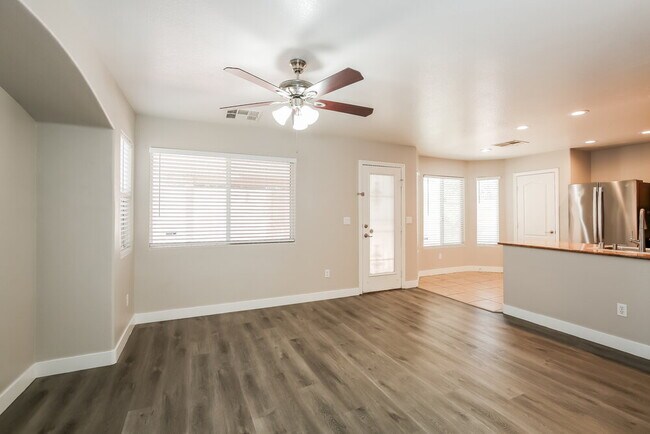 Building Photo - 9304 Freedom Heights Ave