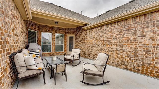 Building Photo - 104 Pebblecreek Dr