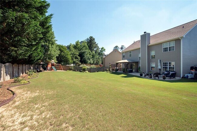 Building Photo - 1504 Belfaire Lake Tr