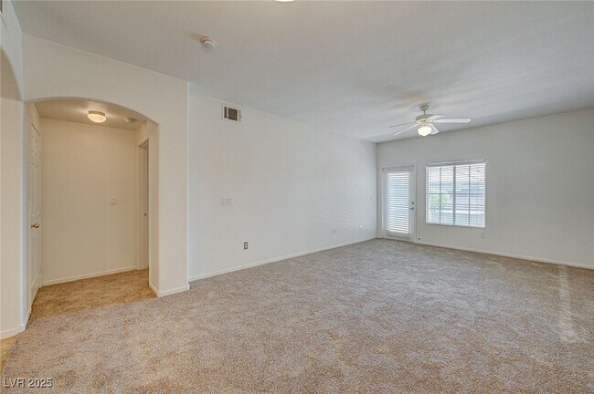 Building Photo - 6160 Rumrill St