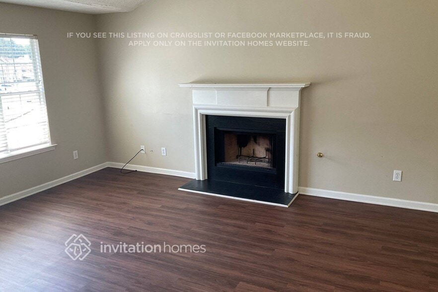 Building Photo - 485 Rosewood Cir