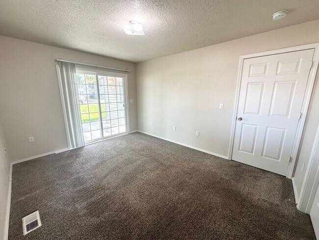 Building Photo - Corsair Lane 2