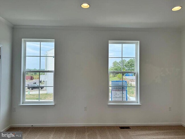 Building Photo - 3144 Eton Pl