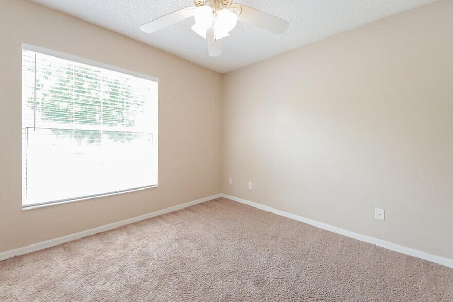 Building Photo - 13206 Moonflower Ct