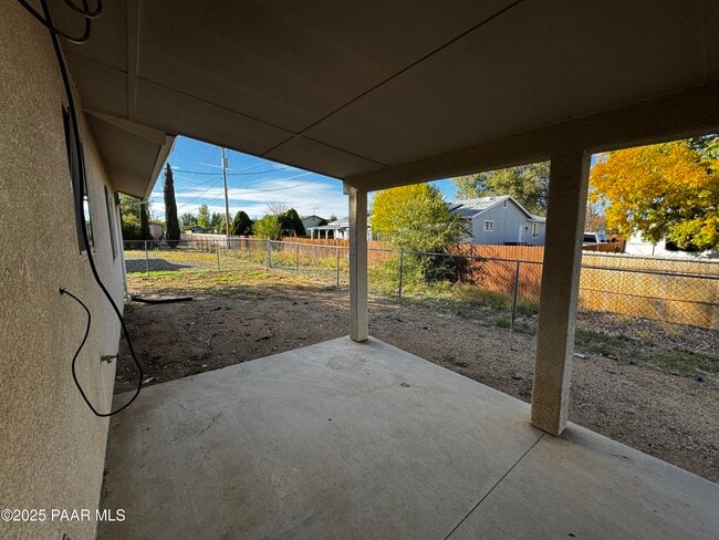 Building Photo - 8330 E Manley Dr