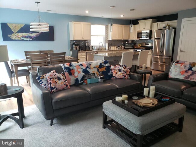 Building Photo - 18330 Patchwork Dr