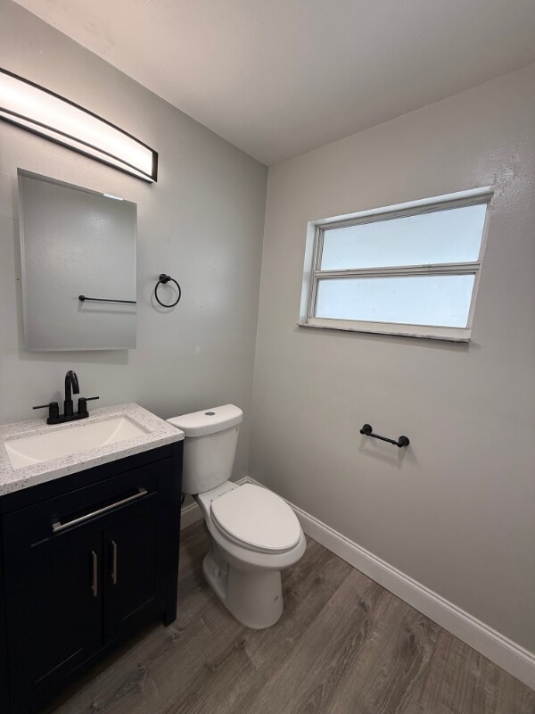 Building Photo - 1100-1190 Neptune Dr